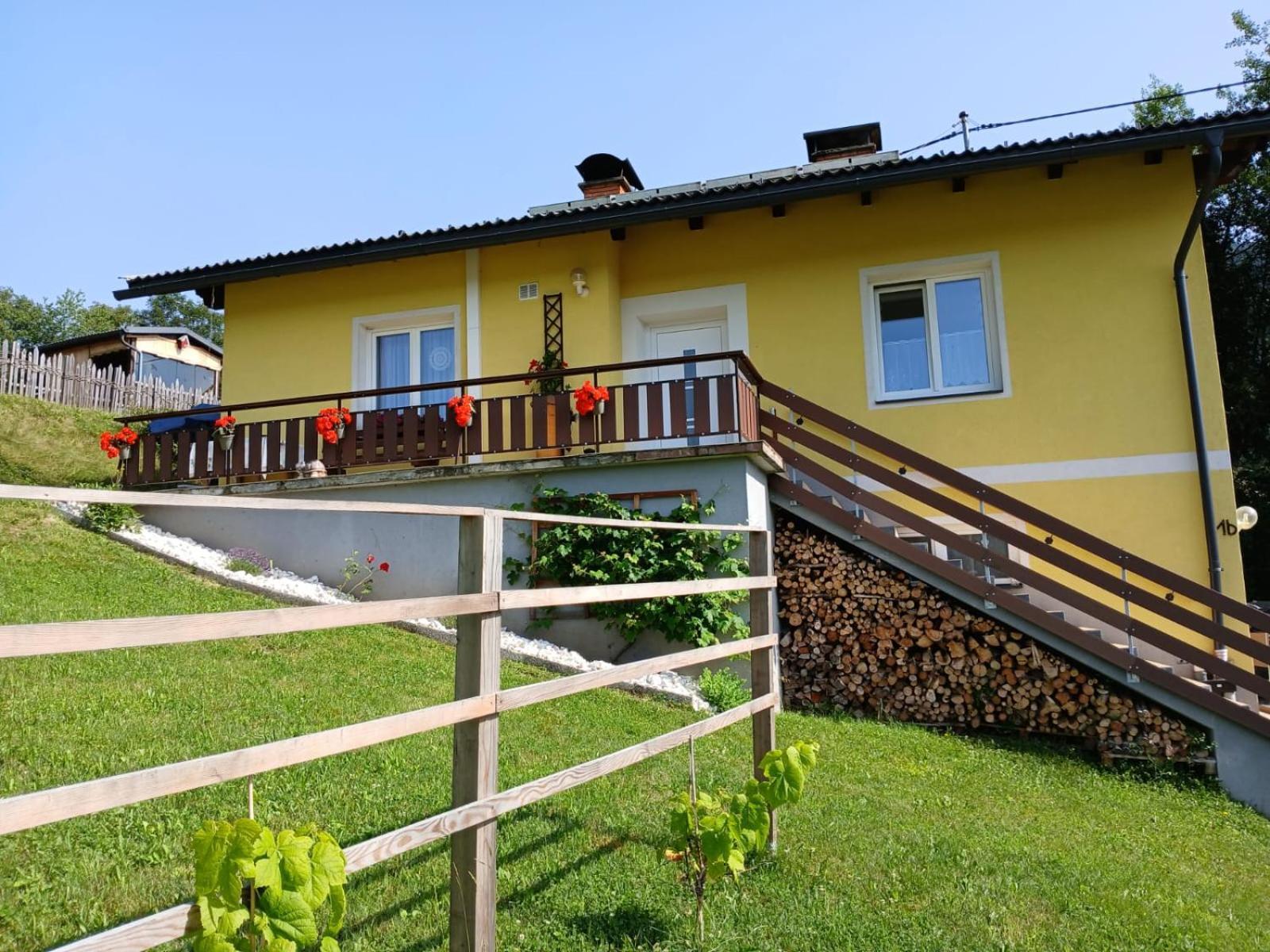 Ferienwohnung Steuerberg Feldkirchen in Kärnten Buitenkant foto